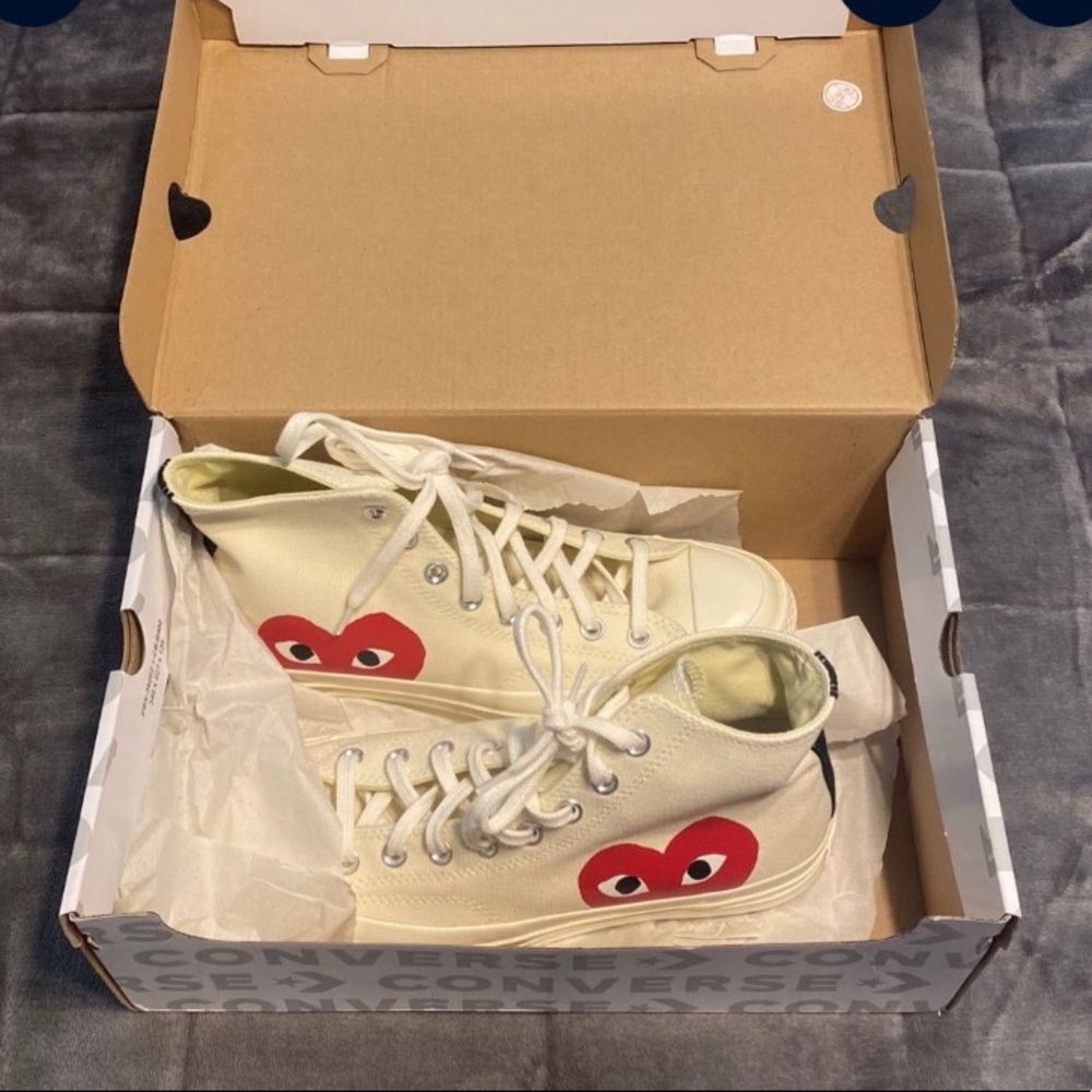 Comme de Garçon Convers